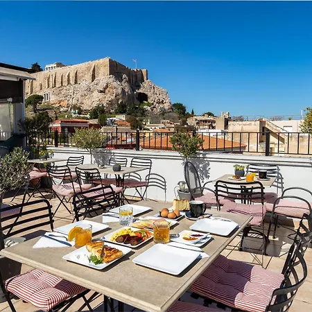 Byron Hotel